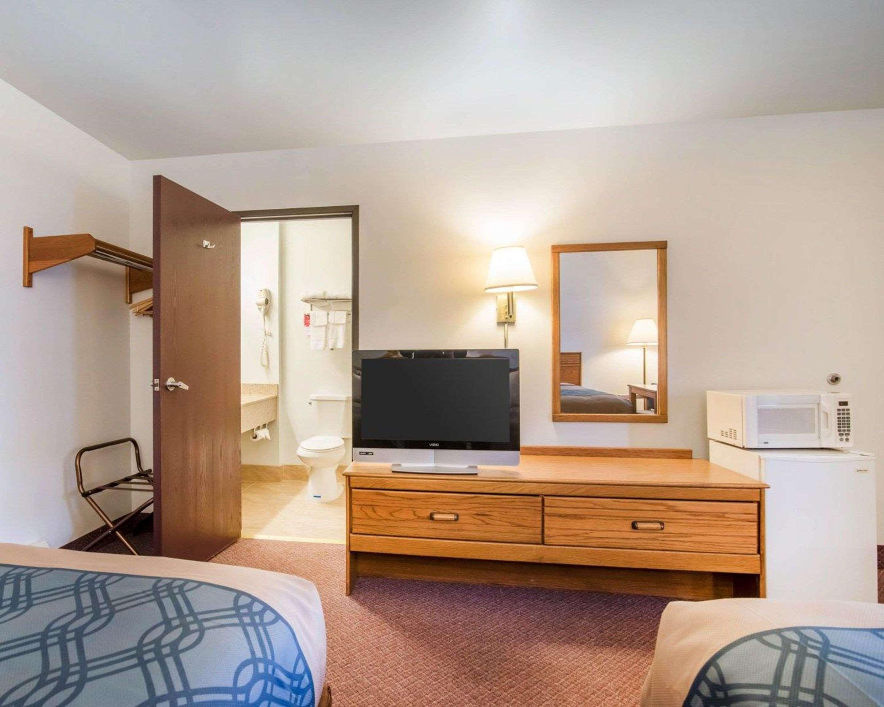 Econo Lodge St Albans Town Saint Albans Zewnętrze zdjęcie