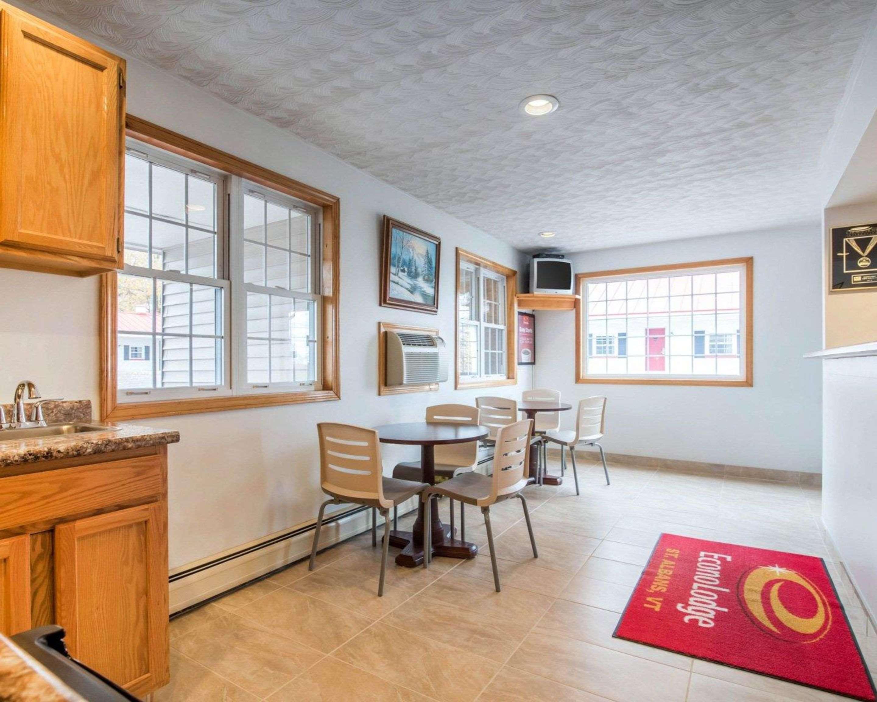 Econo Lodge St Albans Town Saint Albans Zewnętrze zdjęcie
